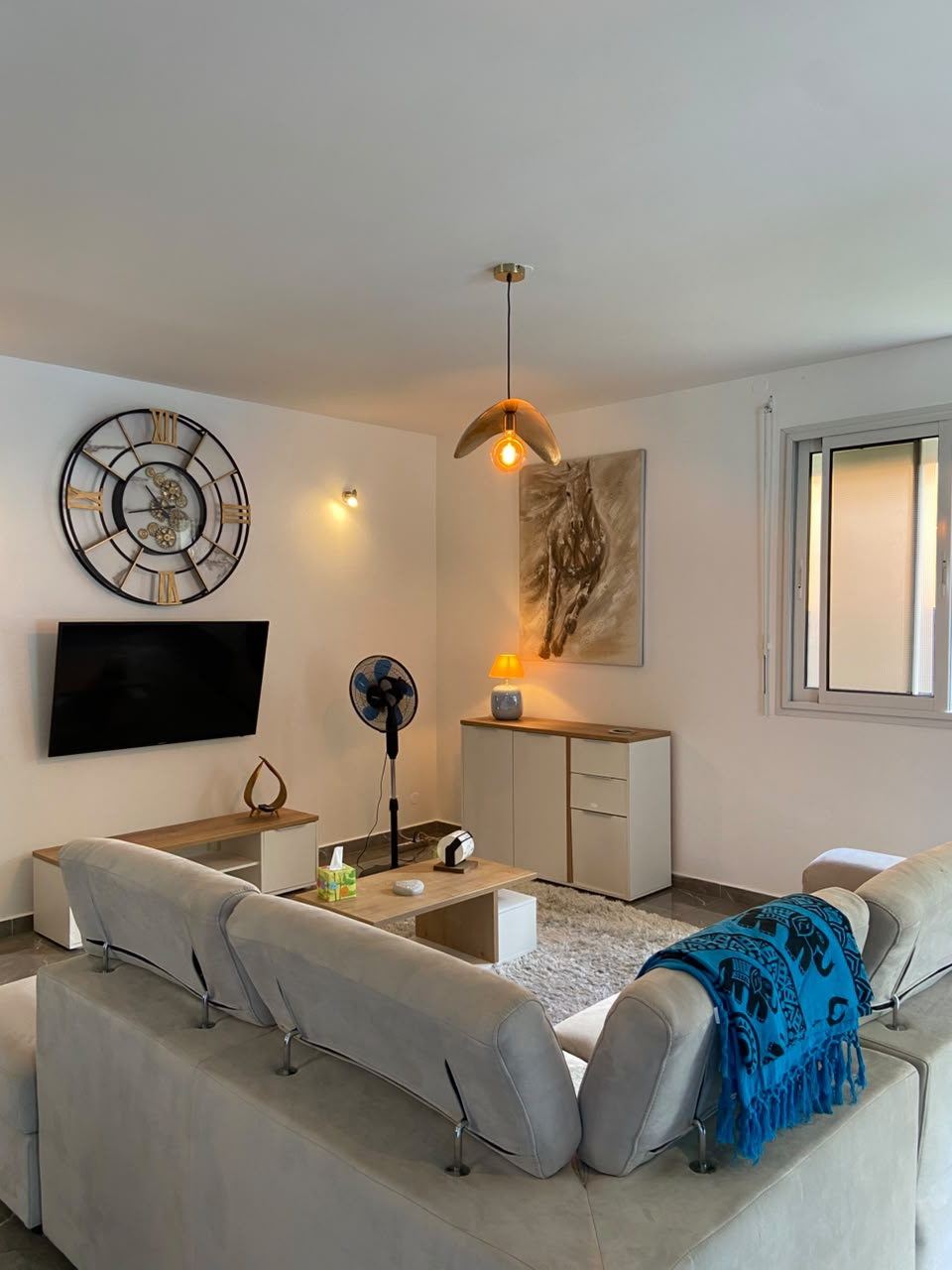 À LOUER   Maison meublée F3 de 96 m2 avec terrasse et jardin - Les Abymes (97139)